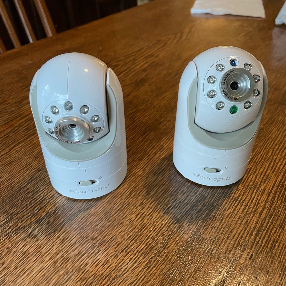 One, White Security Camera - Picture 2 of 2